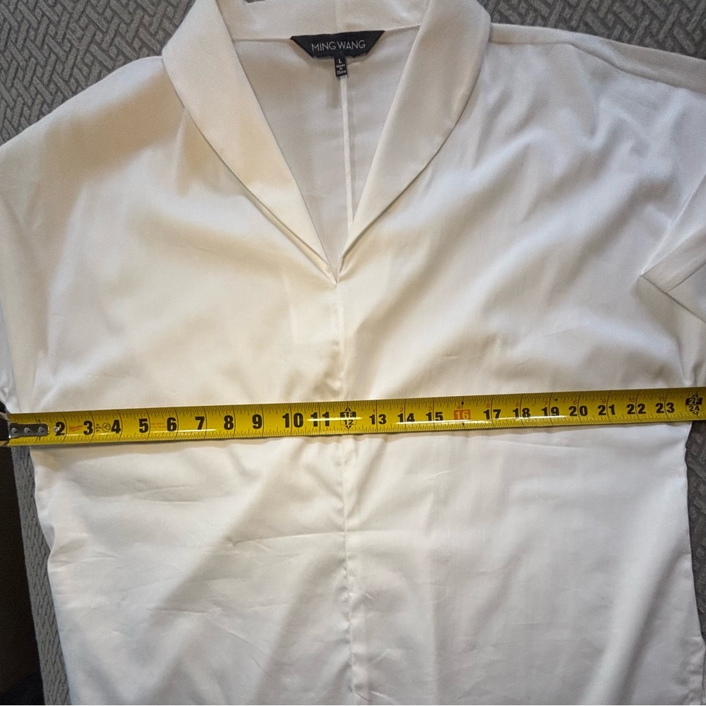 Ming Wang Classic White Women's Tunic. Large - Picture 4 of 6